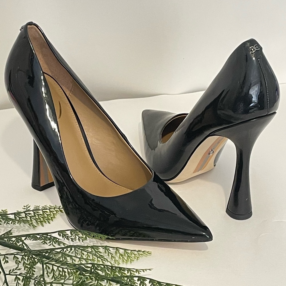 Sam Edelman ANTONIA Pointed Toe Pumps Size: 9M